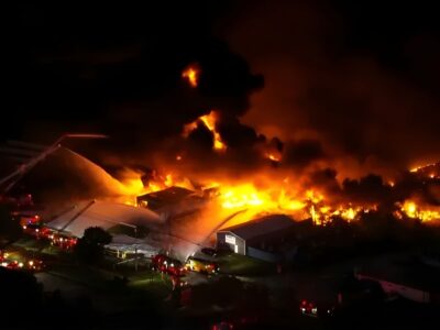 Suben a nueve las víctimas mortales por accidente de avión de carga en aeropuerto de Louisville