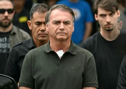 Bolsonaro pide cumplir su condena de 27 años en prisión domiciliaria por razones humanitarias