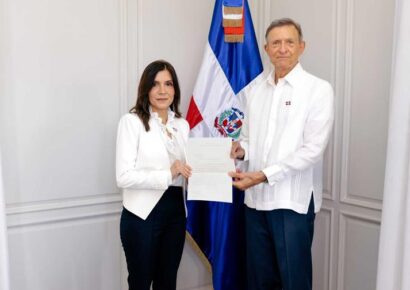 Leah F. Campos asume como nueva embajadora de EE.UU. en República Dominicana