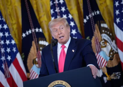 Trump advierte que no descarta acción militar contra carteles en México