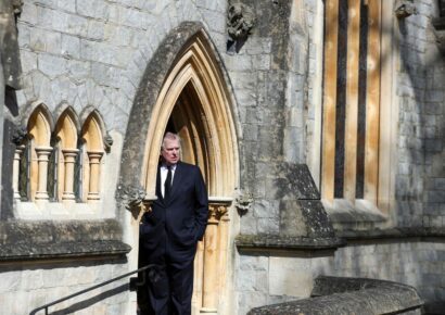 Diputados británicos piden que Andrés Windsor declare ante el Parlamento por caso Epstein y su fortuna