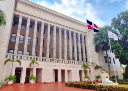 Minerd mantiene suspensión de docencia en Barahona y San José de Ocoa por efectos del huracán Melissa