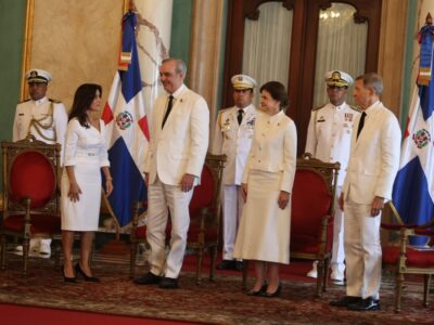 Presidente Abinader recibe credenciales de la nueva embajadora estadounidense, Leah Francis Campos