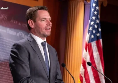 Eric Swalwell anuncia candidatura a gobernador de California en 2026
