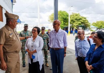 Funcionarios de la ONU visitan Centro de Migración en Haina para conocer procesos y mejoras