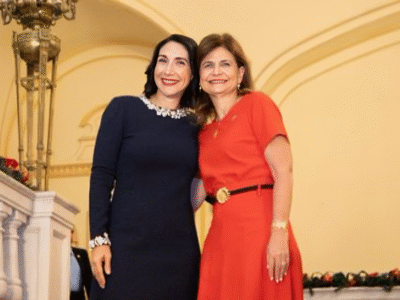 Raquel Peña y Raquel Arbaje inauguran temporada navideña con mensaje de unión y esperanza