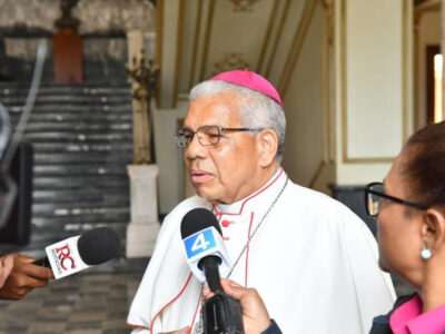 Transparencia y credibilidad de la Iglesia dominicana bajo escrutinio tras suspensión de Ozoria