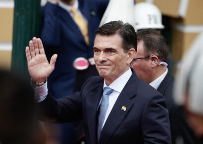 El presidente de Bolivia Rodrigo Paz nombra gabinete con solo tres mujeres pese a mayoría femenina en el Legislativo