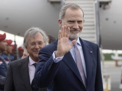 El Rey de España felicita al Dr. Leonel Fernández a través de una carta por el 25.º aniversario de Funglode