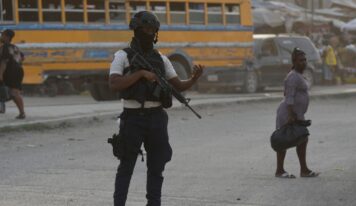 “No basta con la fuerza” para frenar a las pandillas en Haití, alerta Crisis Group