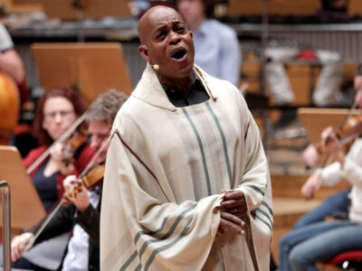 El cantante de ópera Jubilant Sykes muere apuñalado en su residencia de Santa Mónica