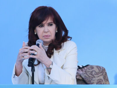 Cristina Fernández permanece hospitalizada por complicaciones de apendicitis