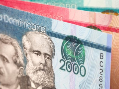 Hoy vence el plazo para el pago del doble sueldo en República Dominicana