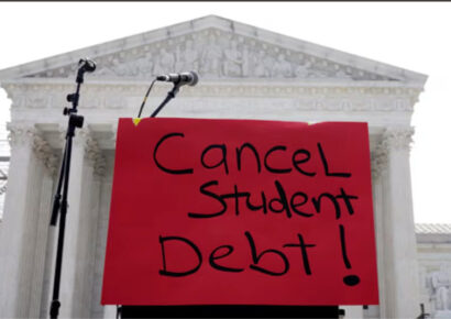 EE.UU. comenzará a retener salarios de deudores de préstamos estudiantiles en 2026