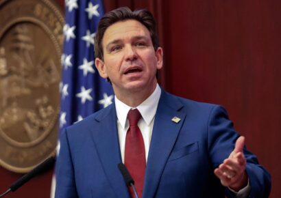 Demócratas piden investigar a Ron DeSantis por presunto desvío de US$35 millones en Florida