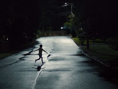 Niño de 10 años gravemente herido en tiroteo en Villa Duarte