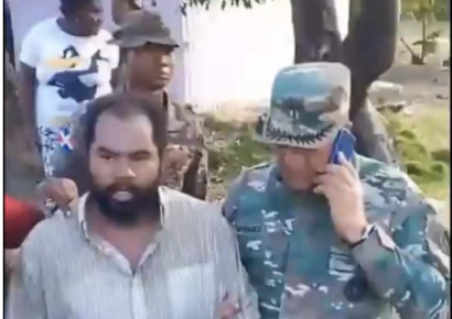 Hombre acusado de amenazar al presidente Abinader enfrentará medida de coerción