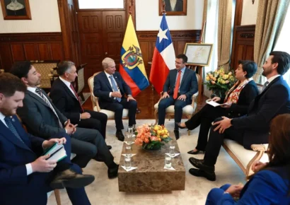 Kast y Noboa dialogan sobre corredor humanitario para migrantes venezolanos