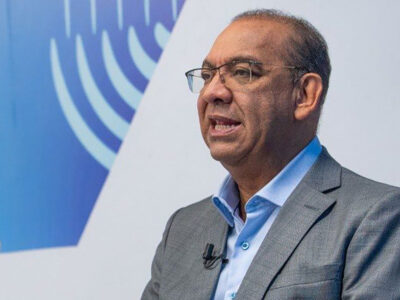 Deligne Ascención lanza plan educativo para motoristas para reducir accidentes de tránsito