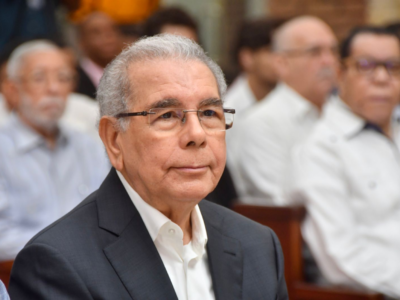 Danilo Medina: la integridad se demuestra con hechos, no con discursos