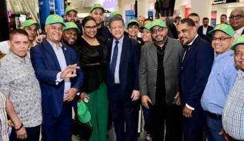 Leonel Fernández realiza visita académica y política en Nueva York