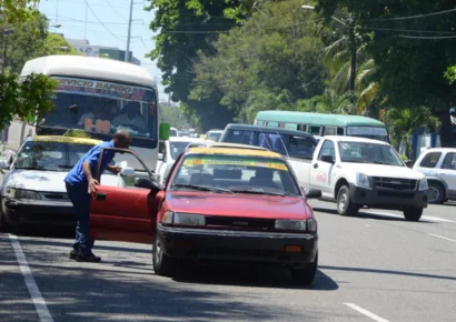 Operativo vial detecta seis choferes del transporte público positivos en dopaje