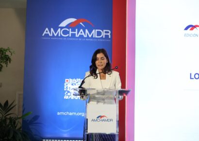 Embajadora de EE. UU. en RD: “Biden presionó para mantener abierta la frontera con Haití”