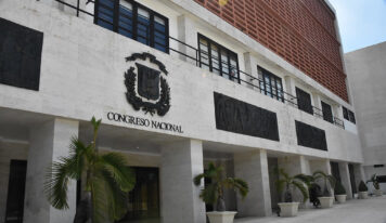 Rápida intervención de Bomberos evita mayores daños en la Cámara de Diputados tras producirse un incendio en la cocina