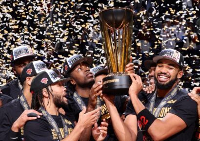 Los Knicks se coronan en la Copa NBA y Karl-Anthony Towns dona su premio a la República Dominicana