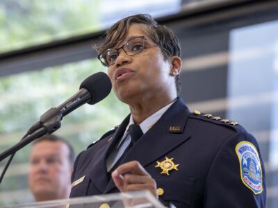 La directora de la Policía Metropolitana de Washington, Pamela Smith, renuncia tras el ataque a guardias nacionales