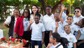 Raquel Arbaje resalta valor inclusivo del Parque Infantil de Rehabilitación Dominicana