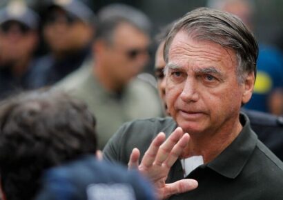 Jair Bolsonaro se recupera favorablemente tras cirugía por hernia inguinal bilateral