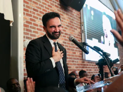 Mamdani instruye a inmigrantes en Nueva York sobre sus derechos frente al ICE