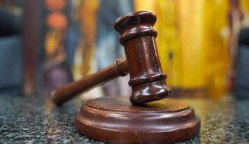 Condenan a 30 años de prisión a hombre que quemó con gasolina a su expareja en SDN