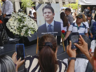 Fiscalía de Colombia imputa a otro implicado en asesinato del senador Miguel Uribe Turbay