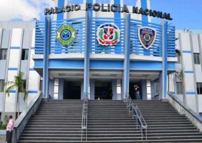 Suspenden a segundo teniente tras muerte de joven durante intervención en Santiago