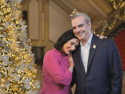 Abinader y Raquel Arbaje envían mensaje de amor y esperanza por Navidad y Año Nuevo