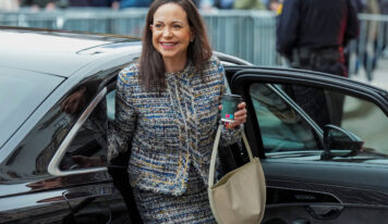 María Corina Machado sufre fractura vertebral tras arriesgada salida de Venezuela