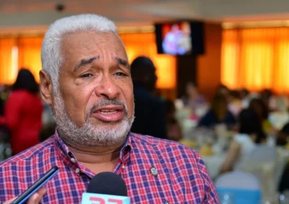 Radhamés Camacho respalda eliminar impedimento constitucional a Danilo Medina, aunque exmandatario no busca habilitación