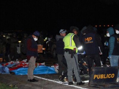 Accidente de autobús deja al menos quince fallecidos en el oeste de Guatemala