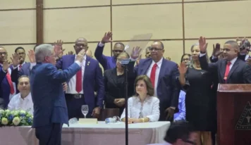 Juramentan al Dr. Luis Peña Núñez como nuevo presidente del Colegio Médico Dominicano