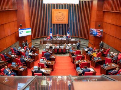 Senado aprueba modificaciones al Código Procesal Penal y avanza en ley de residuos sólidos