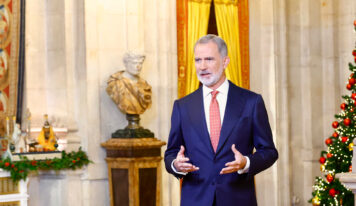 Felipe VI expresa su preocupación por las crisis de confianza en la democracia