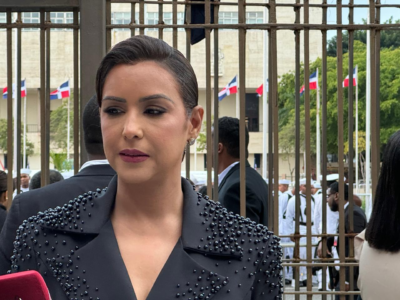 Diputada Selinée Méndez denuncia campaña de “calumnias” y anuncia acciones lega