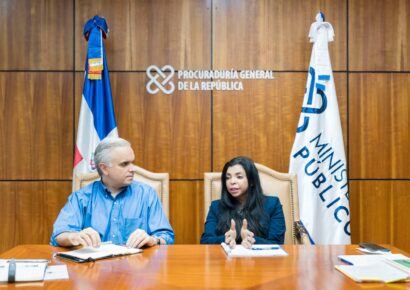 Procuraduría y Ministerio de Educación crean mesa de trabajo para proteger derechos de niños y adolescentes