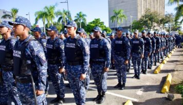 Senado recibe proyecto de reforma policial que limita presencia de agentes en instituciones públicas y privadas