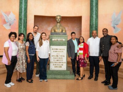 Carolina resalta importancia de la recuperación de espacios públicos en el Instituto de Señoritas Salomé Ureña