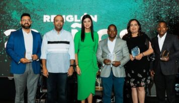 Refidomsa reconoce a 51 colaboradores por décadas de dedicación y compromiso