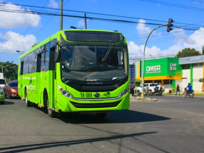 OMSA modifica horarios de autobuses durante las fiestas navideñas y fin de año