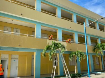 DIE informa que avanzan a buen ritmo los trabajos de remozamiento en escuelas del GSD